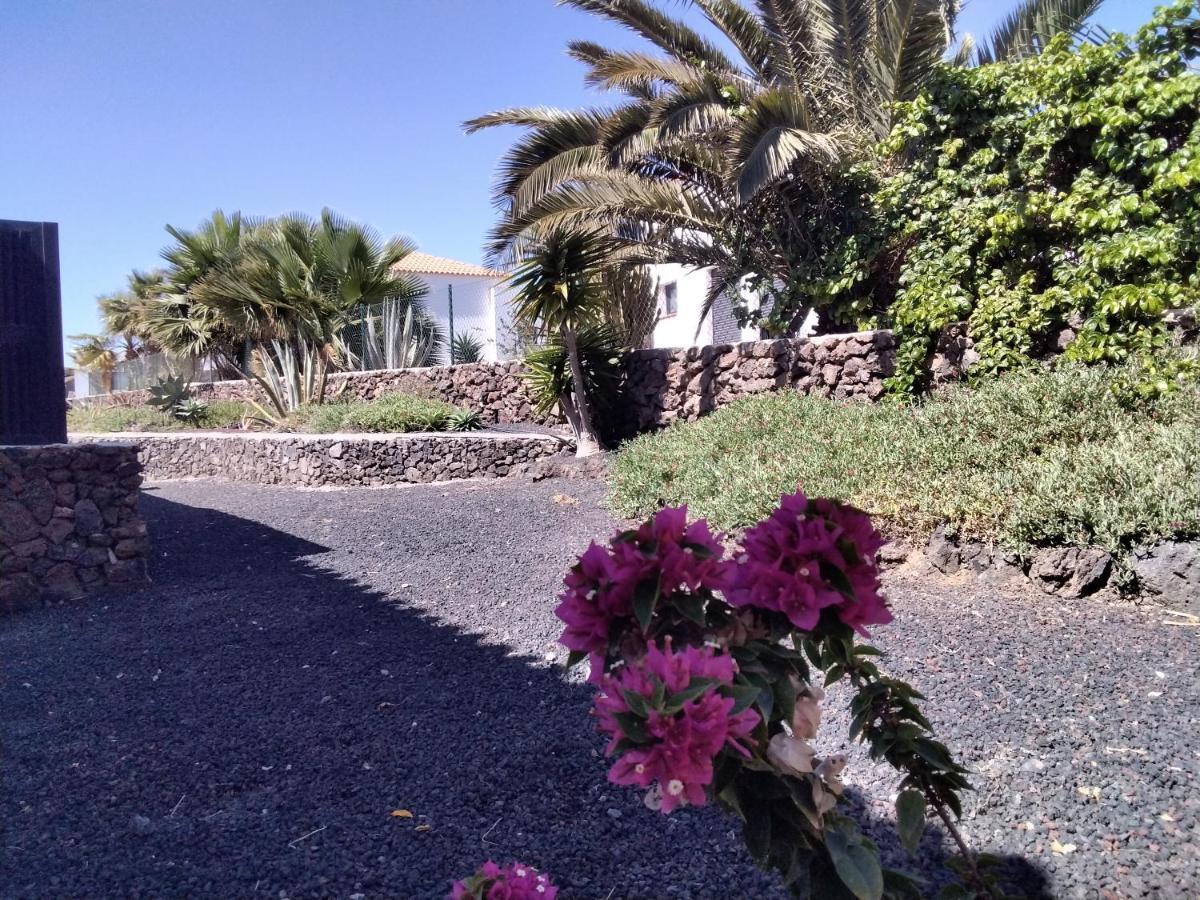 Surfwhitehouse Vila Lajares Exterior foto