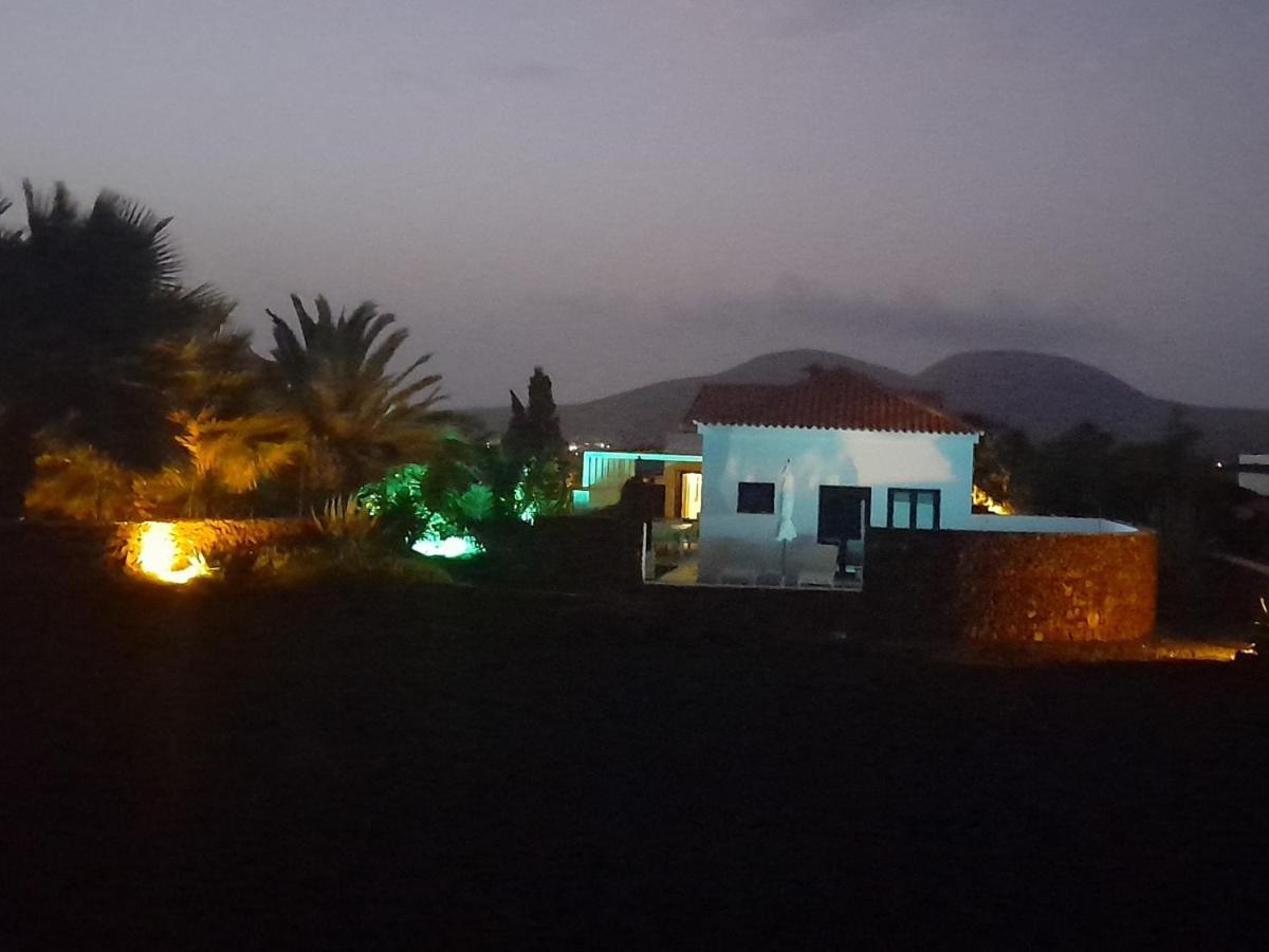 Surfwhitehouse Vila Lajares Exterior foto